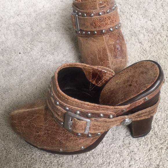 Vince Camuto heeled shoes - Picture 2 of 4